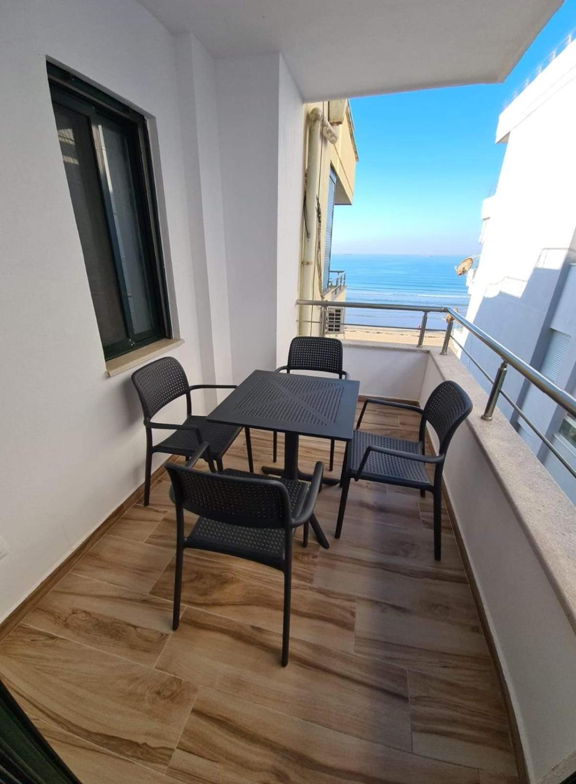 Locos Apartament *