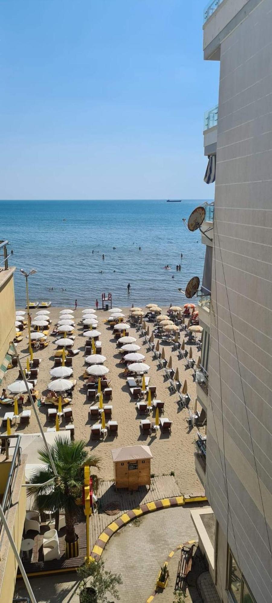 Locos Durrës